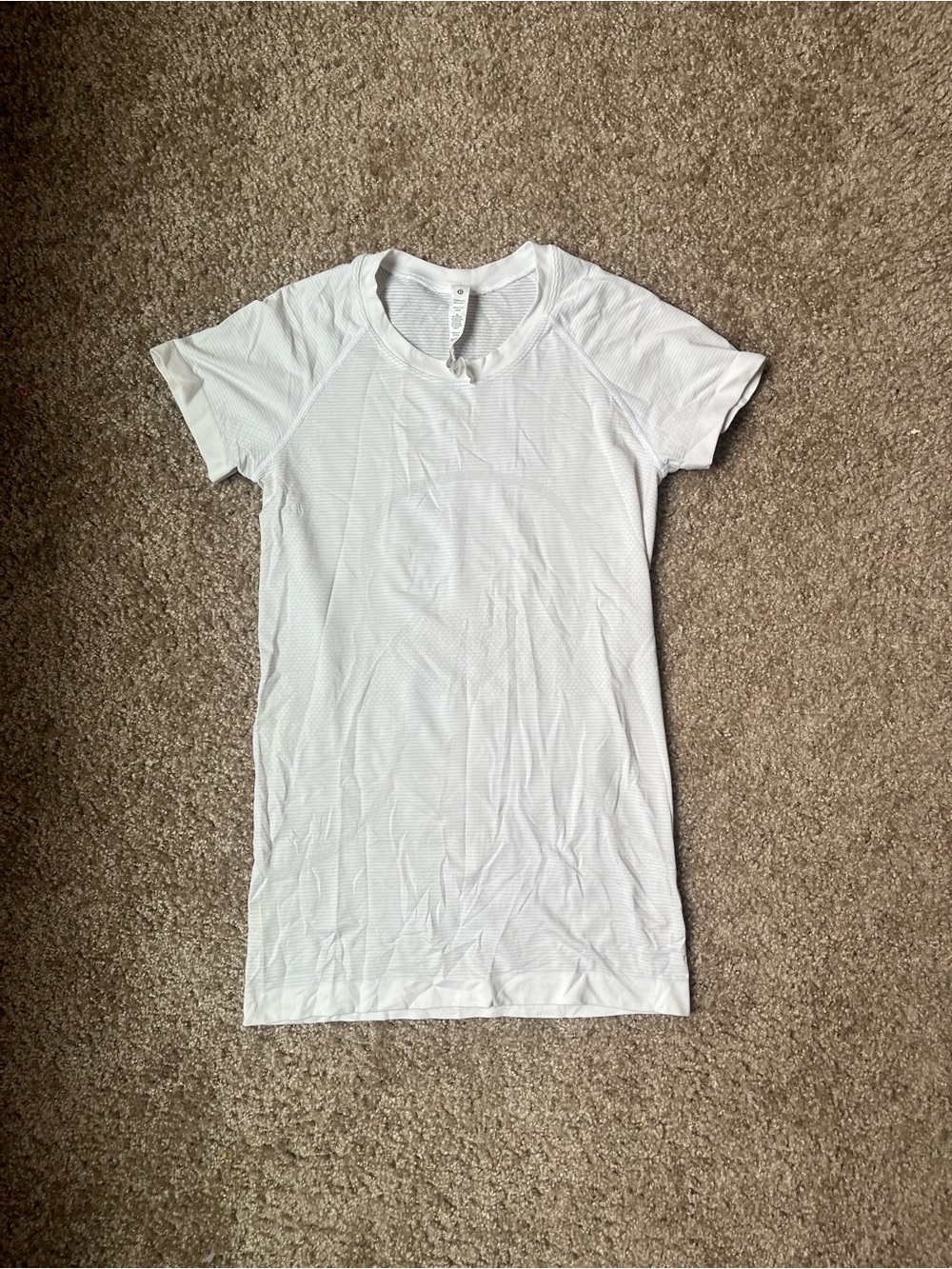 Lululemon swiftly tee